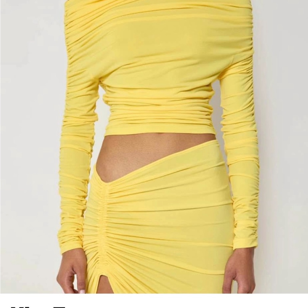 Yellow Ruched Khy top so beautiful like new
